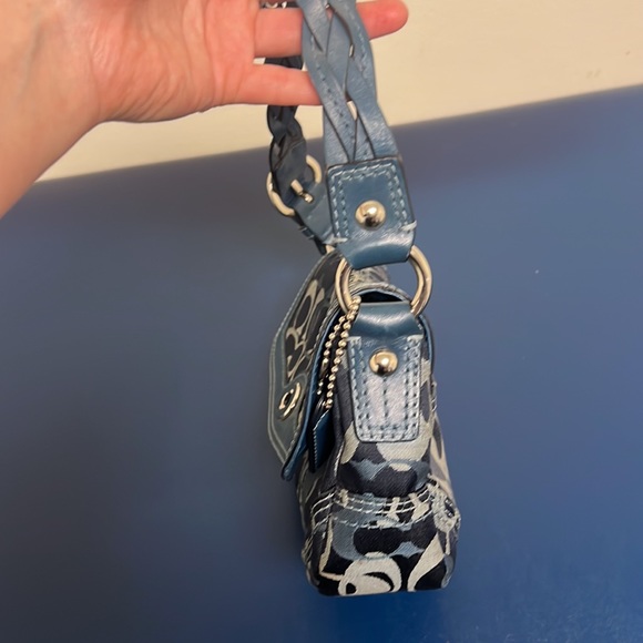 Coach Signature Blue Navy Shoulder Bag - Picture 8 of 10